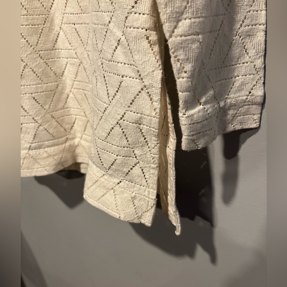 Banana Republic Sweater - Picture 5 of 5